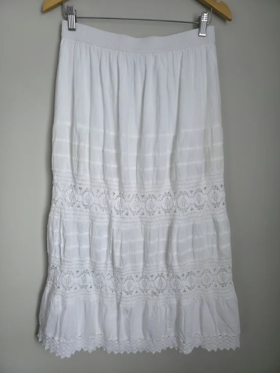 Vintage St John’s Bay White Lace Midi Skirt Cotton Boho Size M Elastic - Picture 5 of 10